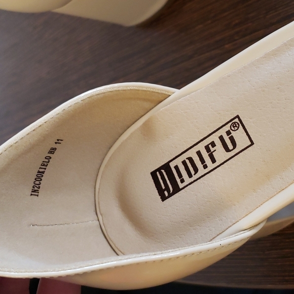 IDIFU Nude Patent PU 3 Inch Heel Sandals for Women size 11 - Picture 8 of 10